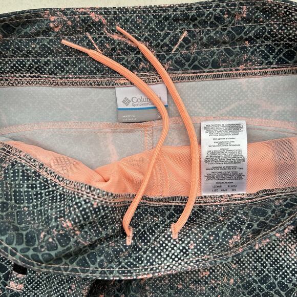 Columbia PFG Apparel RealTree Mako Zip Pocket Tidal II Board Shorts Small - Picture 9 of 10